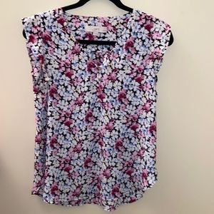 ✨2 for $20✨ Floral Blouse